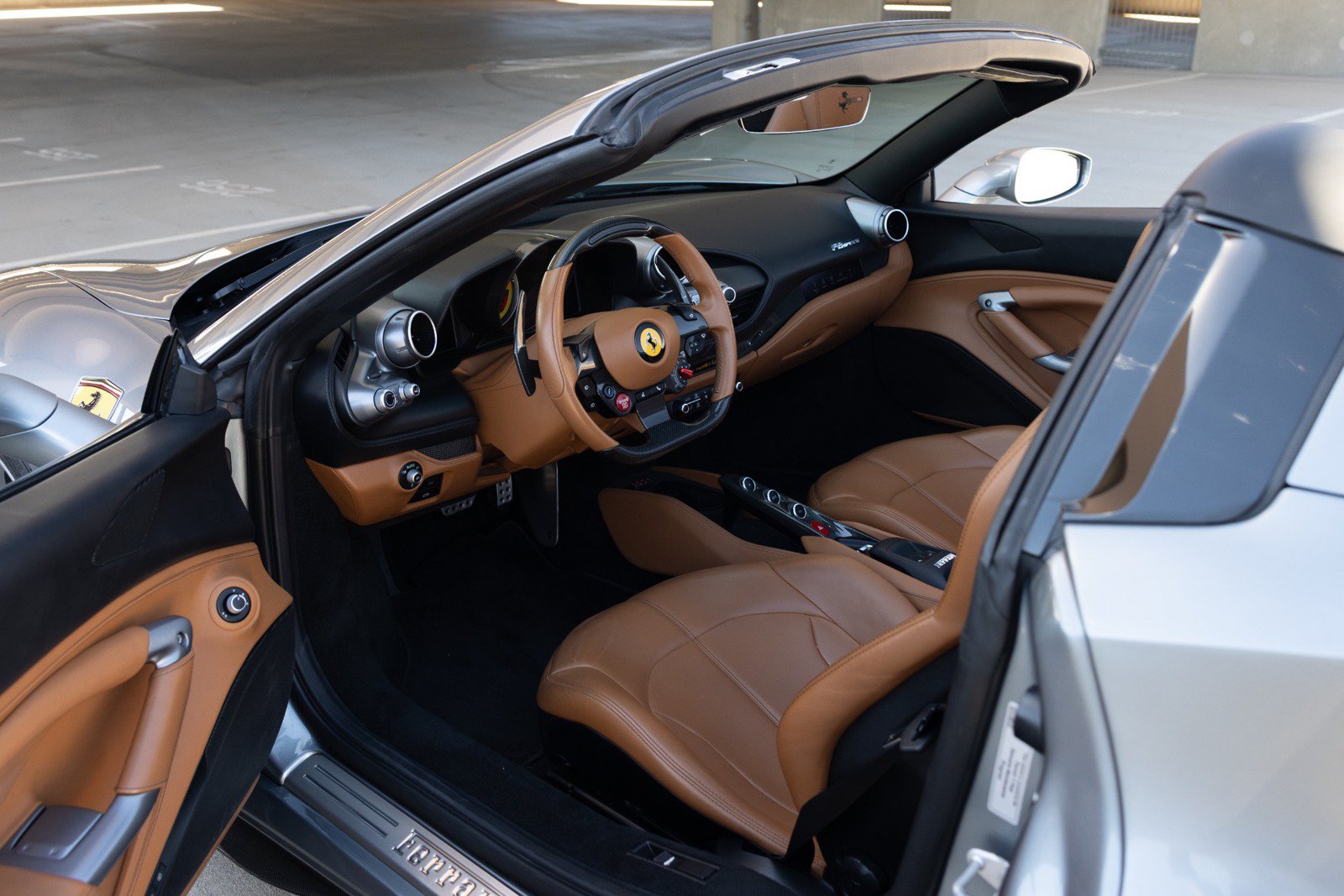 Used 2021 Ferrari F8 Tributo RWD image 47