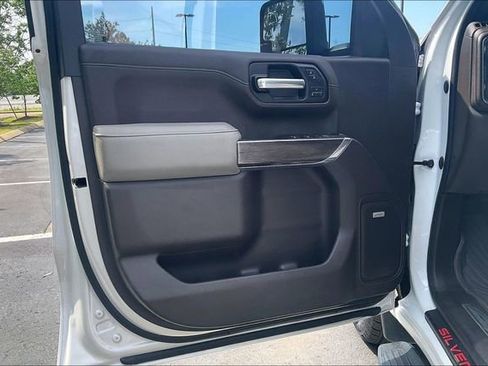 Used 2021 Chevrolet Silverado 1500 LTZ w/ LTZ Premium Package AWD/4WD image 23