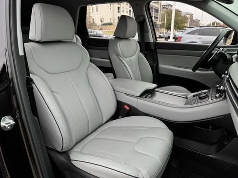Used 2024 Hyundai Palisade SEL w/ Premium Package image 31