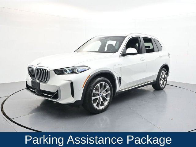 Used 2025 BMW X5 xDrive50e AWD/4WD image 4
