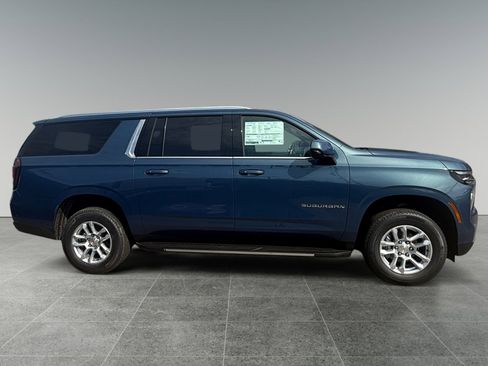 New 2026 Chevrolet Suburban LS w/ Max Trailering Package image 6