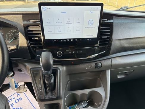 Used 2024 Ford Transit 350 XLT image 25