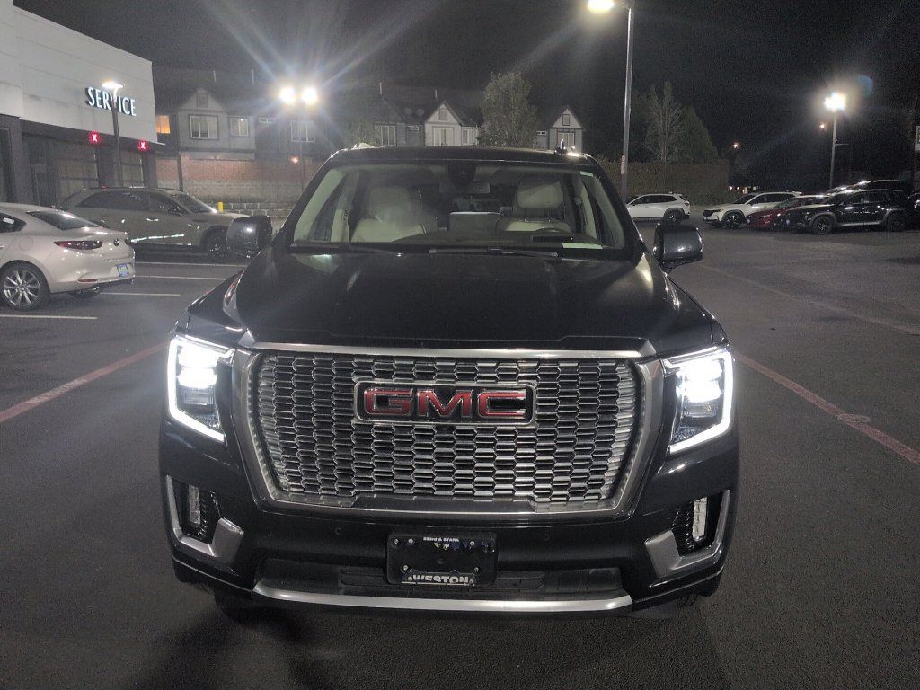 Used 2021 GMC Yukon Denali AWD/4WD image 8