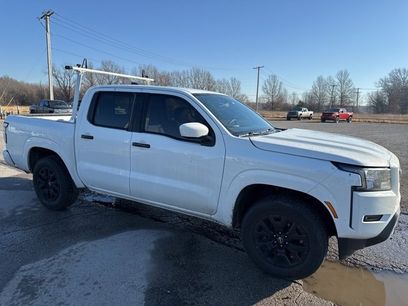 Used 2022 Nissan Frontier SV