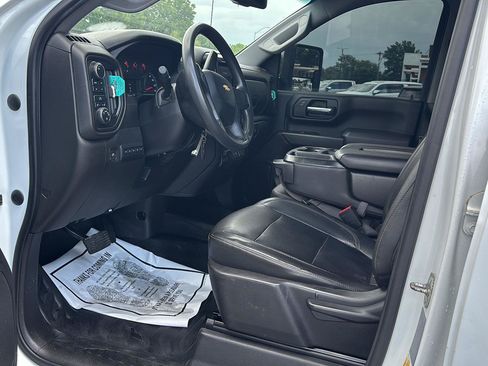 Used 2022 Chevrolet Silverado 3500 W/T w/ WT Convenience Package AWD/4WD image 15