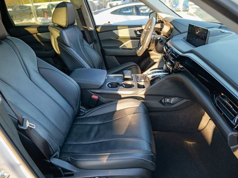 Used 2024 Acura MDX SH-AWD w/ Technology Package image 39