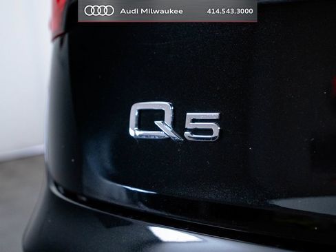 Used 2023 Audi Q5 2.0T Premium w/ Convenience Package AWD/4WD image 12