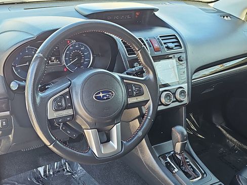 Used 2017 Subaru Crosstrek 2.0i Limited image 15