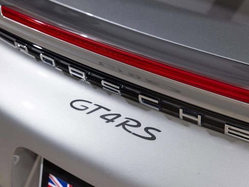 Used 2024 Porsche 718 Cayman GT4 RS w/ Weissach Package RWD image 28