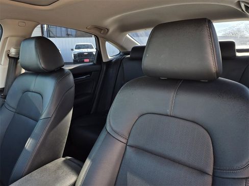 Used 2024 Honda Civic Touring image 31