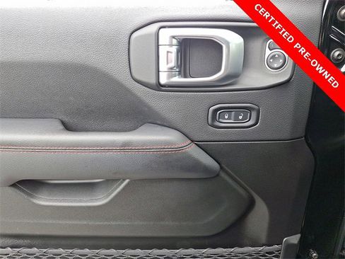 Used 2022 Jeep Wrangler Unlimited Rubicon image 12