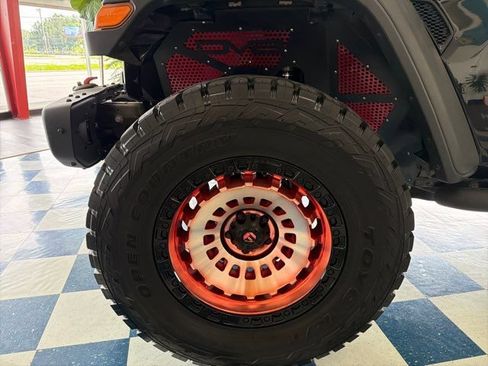 Used 2019 Jeep Wrangler Unlimited Rubicon AWD/4WD image 19