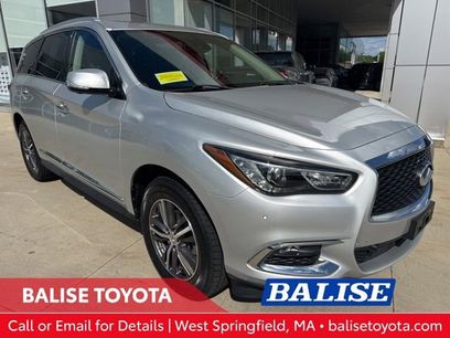Used 2019 INFINITI QX60 Luxe w/ Essential Package