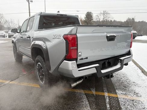 New 2025 Toyota Tacoma TRD Off-Road image 5