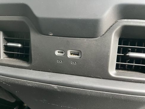 Used 2024 Chevrolet Silverado 3500 LT w/ Z71 Sport Edition image 21