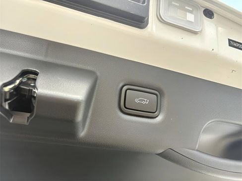 New 2025 Hyundai Ioniq 5 XRT image 24