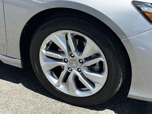 Used 2020 Honda Accord LX image 9