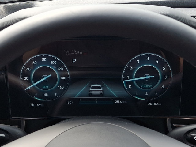 Certified 2023 Hyundai Elantra Limited FWD image 20