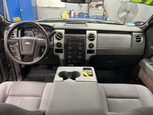 Used 2012 Ford F150 XLT w/ XLT Chrome Pkg image 10