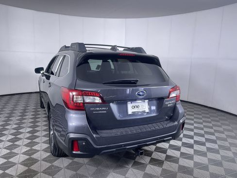 Used 2018 Subaru Outback 3.6R Limited AWD/4WD image 24