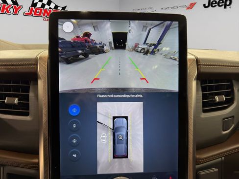 Used 2024 Ford Expedition Max King Ranch image 35