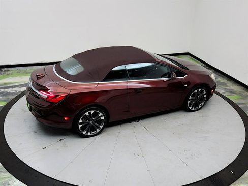 Used 2018 Buick Cascada Premium FWD image 31