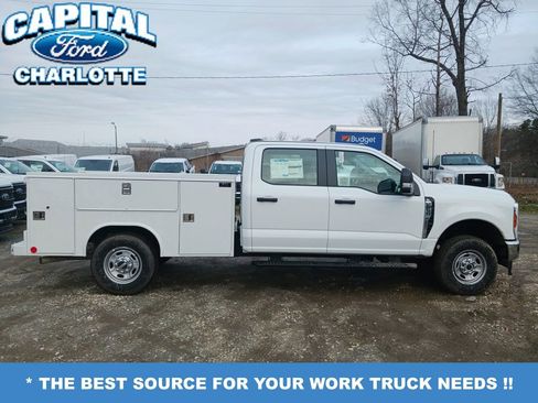 New 2026 Ford F250 XL w/ XL Chrome Package image 6