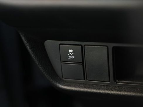 Used 2024 Honda HR-V EX-L image 18