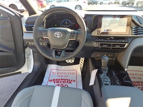 New 2026 Toyota Camry SE image 14