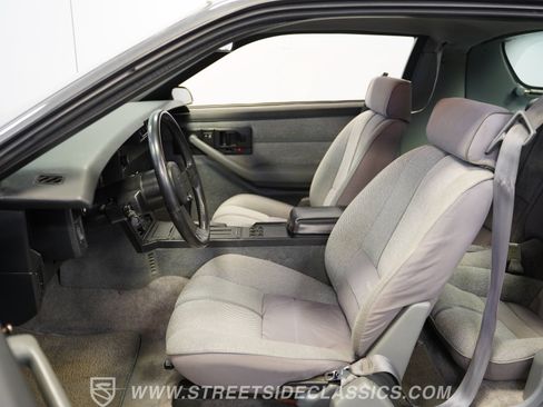 Used 1988 Chevrolet Camaro IROC-Z RWD image 39