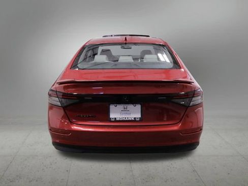 Certified 2023 Honda Accord EX image 5