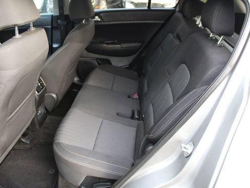 Used 2021 Kia Sportage LX image 16