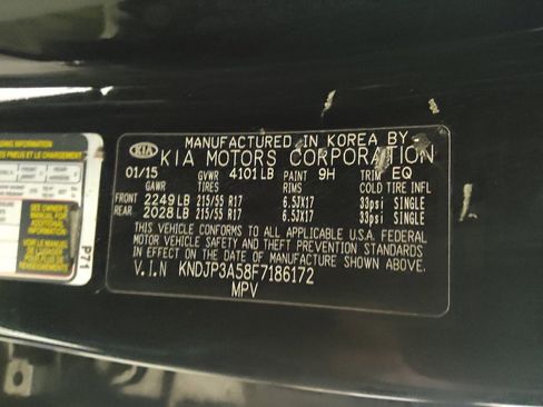 Used 2015 Kia Soul + FWD image 33