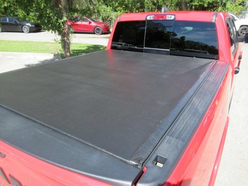Used 2025 RAM 1500 Big Horn AWD/4WD image 32