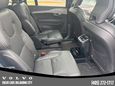 Certified 2025 Volvo XC90 B6 Ultra w/ Lounge Package image 24