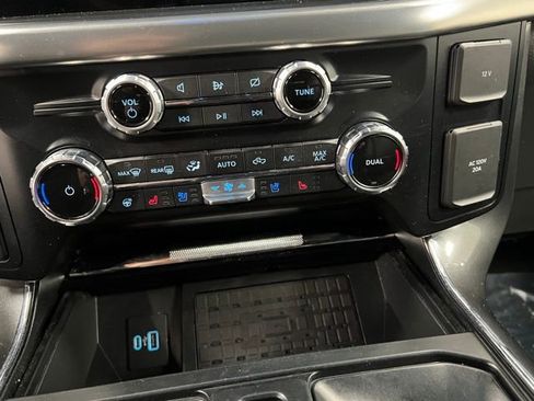 Used 2023 Ford F150 Lariat w/ Equipment Group 502A High image 40