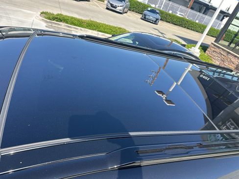 Used 2024 Land Rover Defender 110 X image 5