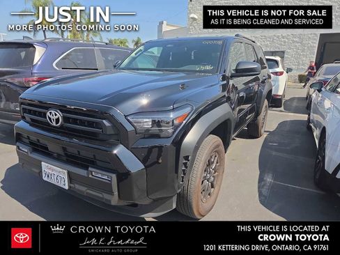 Used 2026 Toyota 4Runner SR5 RWD image 1