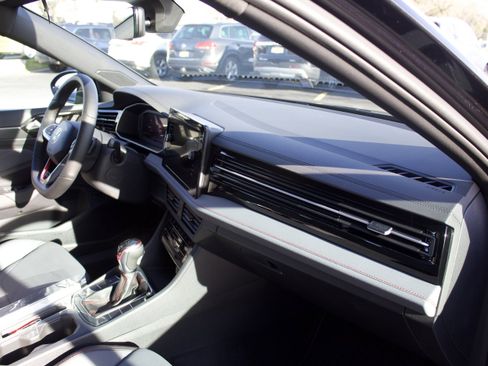 New 2026 Volkswagen Jetta GLI Autobahn FWD image 34