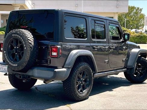 Used 2020 Jeep Wrangler Unlimited Sport AWD/4WD image 12