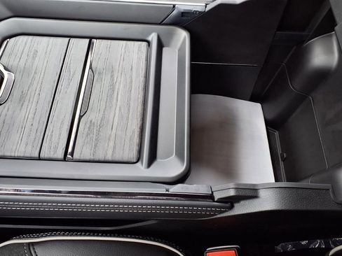 New 2026 RAM 3500 Limited image 13