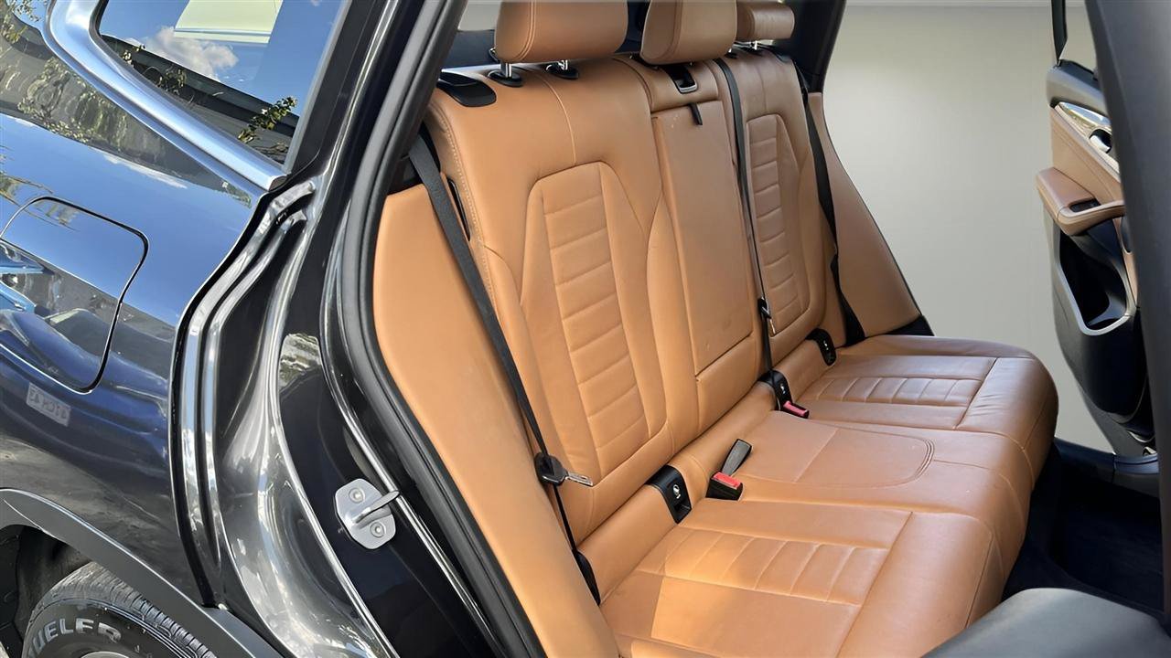 Used 2020 BMW X3 xDrive30i w/ Convenience Package AWD/4WD image 25