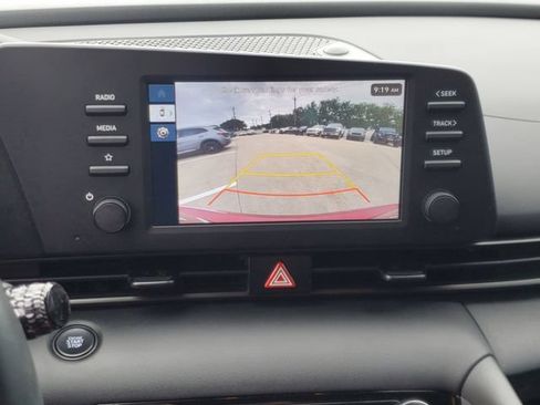 Used 2025 Hyundai Elantra Sport FWD image 23