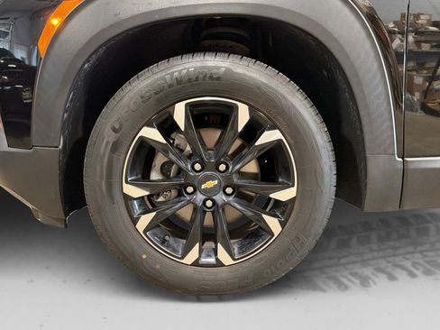 Used 2021 Chevrolet TrailBlazer LT w/ Convenience Package FWD image 48