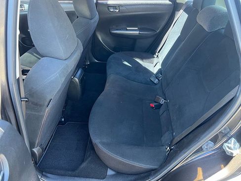 Used 2011 Subaru Impreza 2.5i image 17
