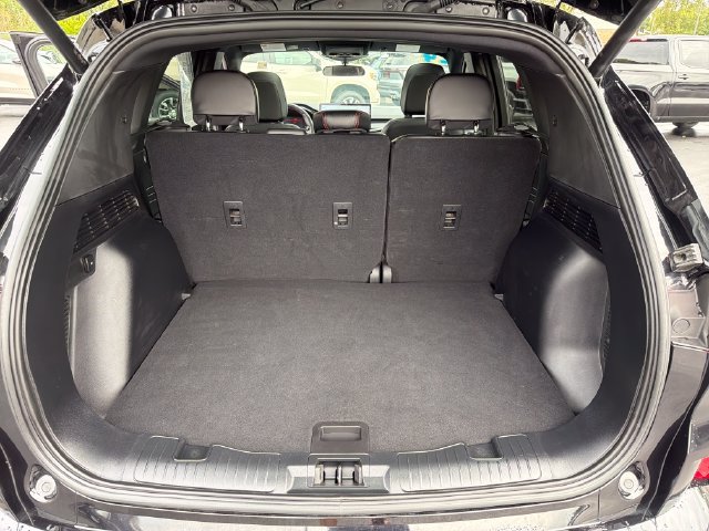Used 2024 Ford Escape ST-Line w/ Tech Pack #1 AWD/4WD image 24