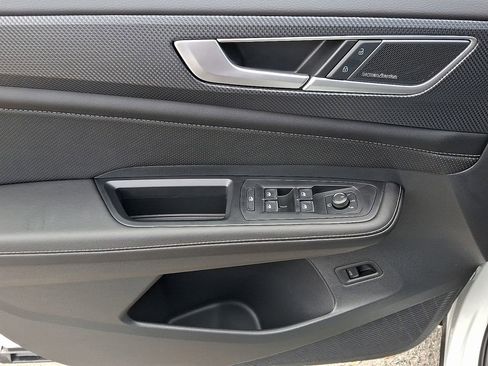 New 2026 Volkswagen Atlas Cross Sport SEL Premium R-Line AWD/4WD image 7