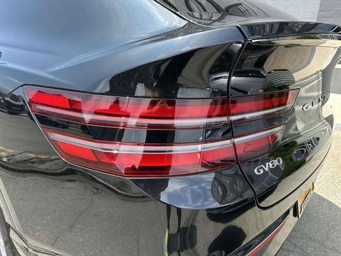 Used 2025 Genesis GV80 3.5T e-SC image 15