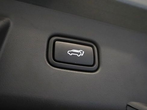 Used 2024 Hyundai Tucson Limited image 36