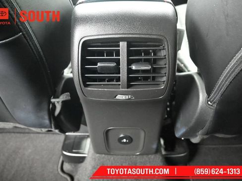 Used 2025 Ford Escape ST-Line AWD/4WD image 26
